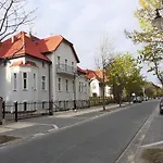 Kaszubska 3*